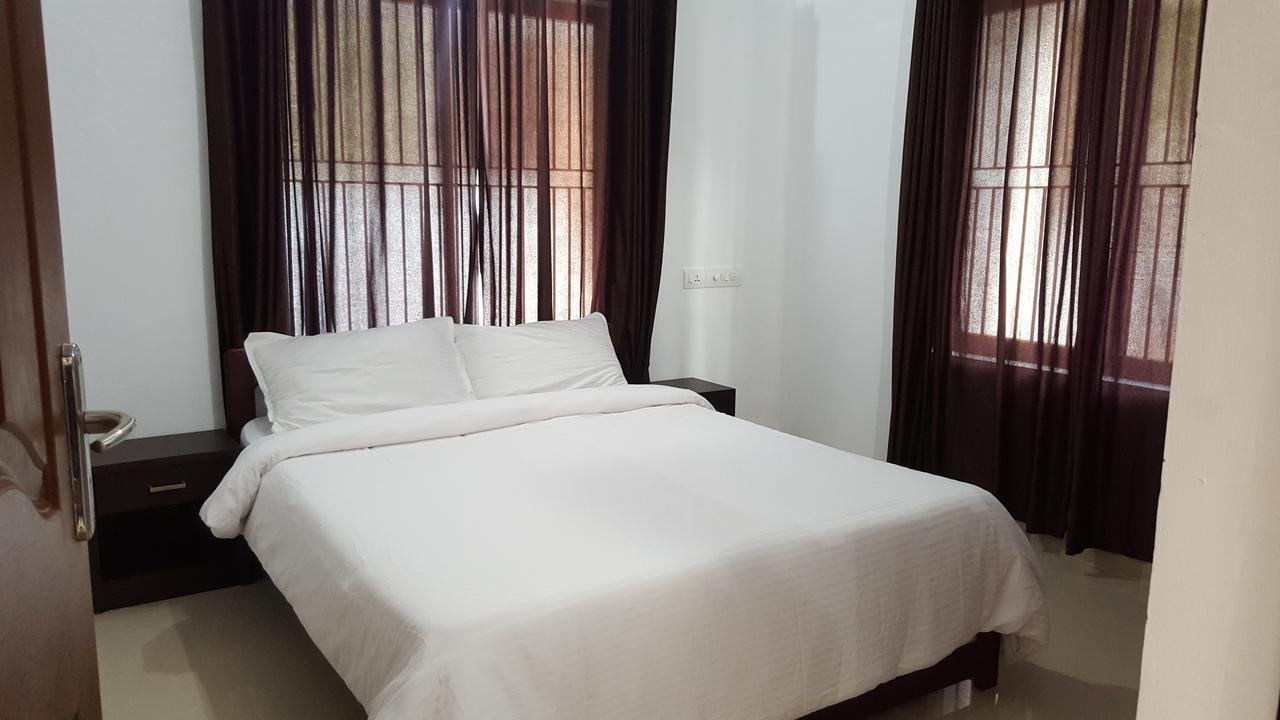 The Rubis Hotel Kottakkal Luaran gambar