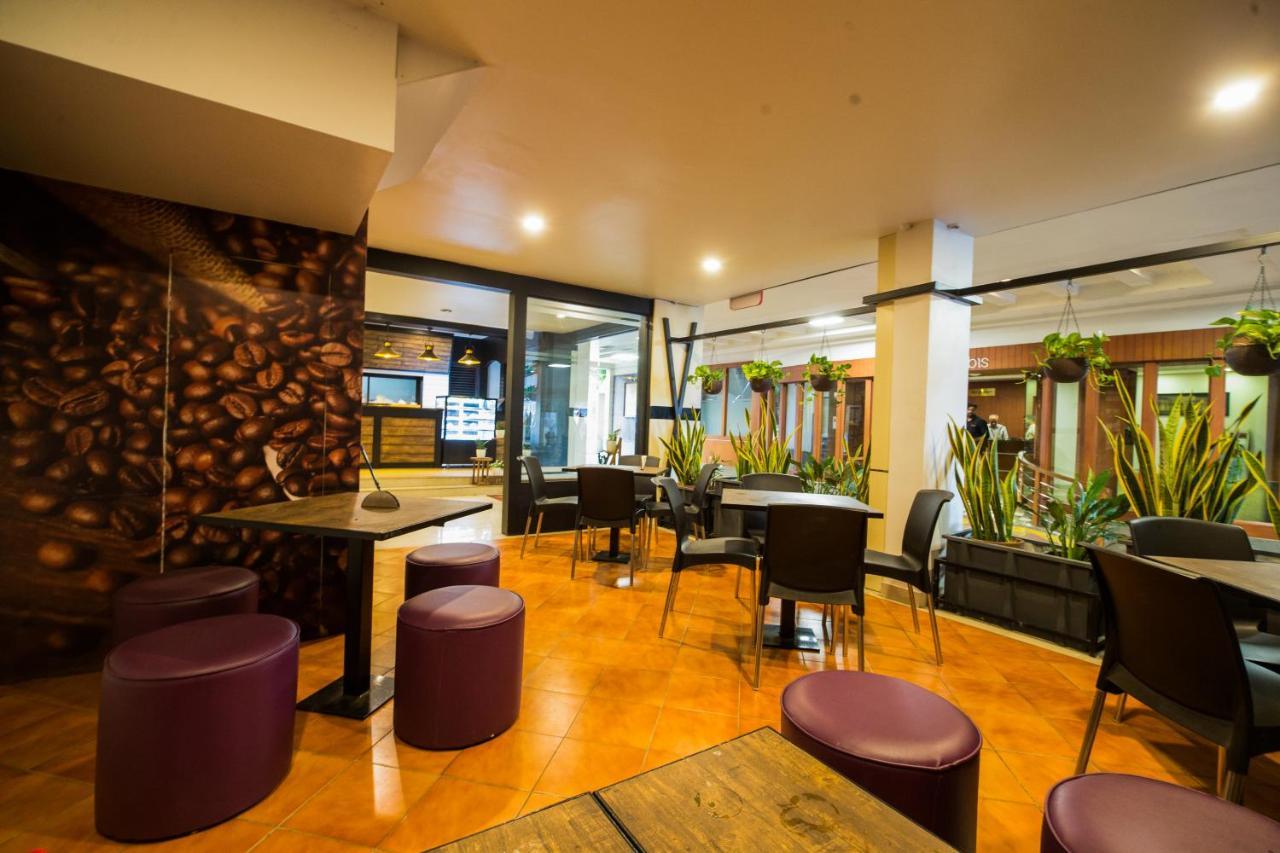 The Rubis Hotel Kottakkal Luaran gambar